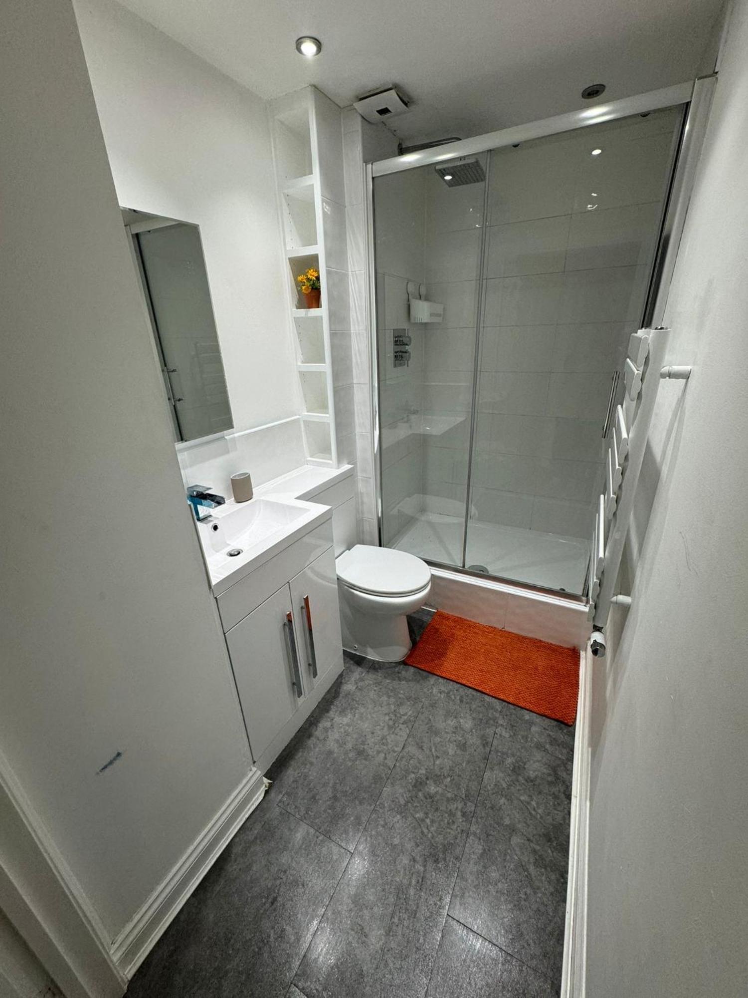Modern Twin Room Near Ancoats & Etihad Stadium Манчестер Экстерьер фото